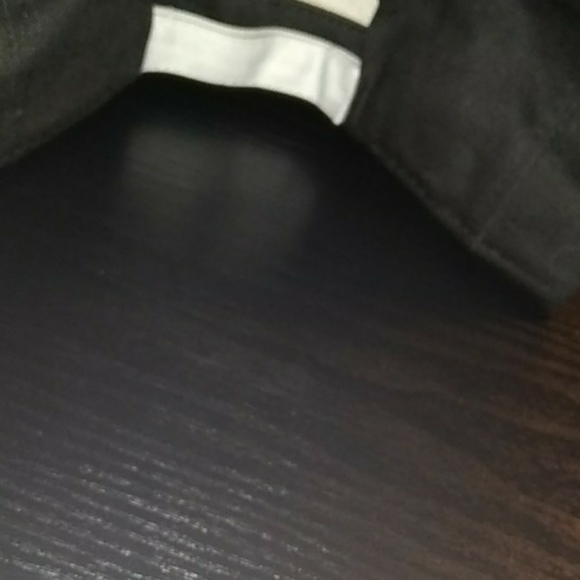 Raiders hat - Picture 7 of 7